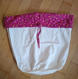 Pier 1 Imports pretty floral basket, bin or can liner with drawstring tie